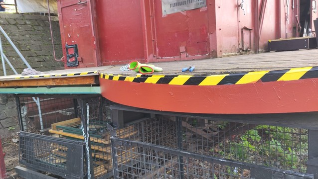 Part of the Waggon concert venue. Covered on fresh red paint. (the car itself did not get a full paint job this time!)