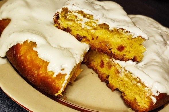 Calling all baking aficionados! 🍰 Have you heard about this Crockpot Easter Cake?

It's an absolute revelation! Just mix up a simple batter, pop it into your slow cooker, and let it work its magic.

But wait, there's more! Top that beauty with a luscious egg-white glaze, and you've got yourself a real #HappyEaster masterpiece.

Give it a whirl, you won't be disappointed!

https://proborsch.com/recipe/easy-crockpot-easter-cake