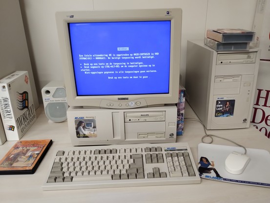 Klassieke Windows PC mèt blauw scherm