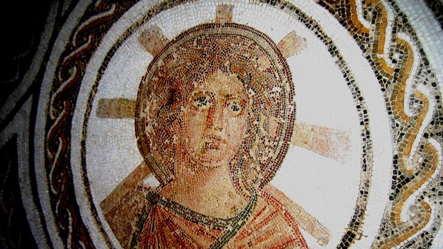 Roman floor mosaic depicting Apollo-Sol with the seven-rayed aureola of Helios.