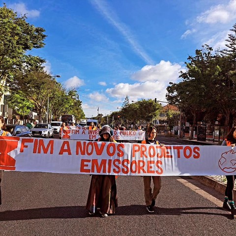 Fim a novos projetos emissores