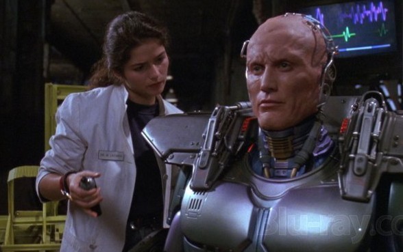 Robert John Burke as RoboCop (Murphy) in RoboCop 3