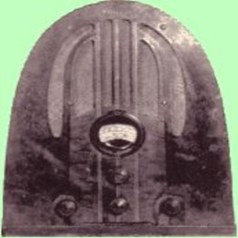 Retro radio