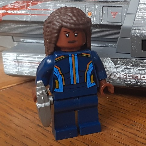 Michael Burnham in Mid-23rd Century Starfleet Uniform

A LEGO minifigure design by Sci Fi Brickyards