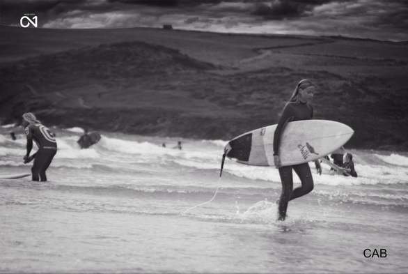 Surfing 