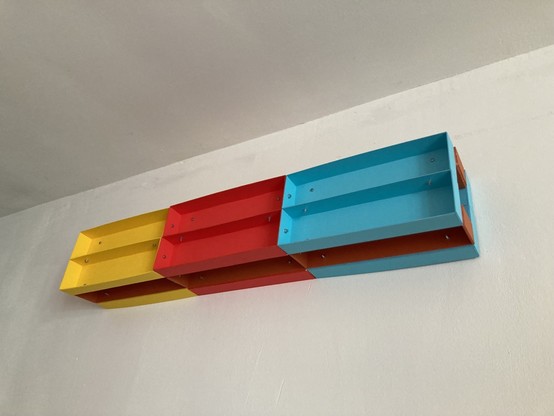 donald judd sculptuur van karton