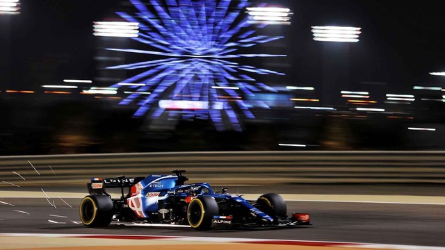 Fernando con el alpine... Ya lo voy a poder poner como fondo de pantalla 🤣🤣🤣🤣🤣