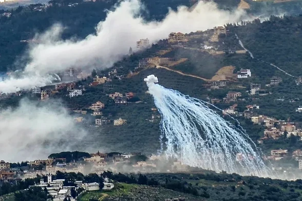 White phosphorous over Kfar Kila village, January 31
A wax-like, toxic substance that burns at more than 800 degrees Celsius (nearly 1,500 degrees Fahrenheit), white phosphorous is dispersed in artillery shells, aerial bombs and rockets. It burns hot enough to melt metal and is used to immolate buildings, agricultural areas and other civilian infrastructure.