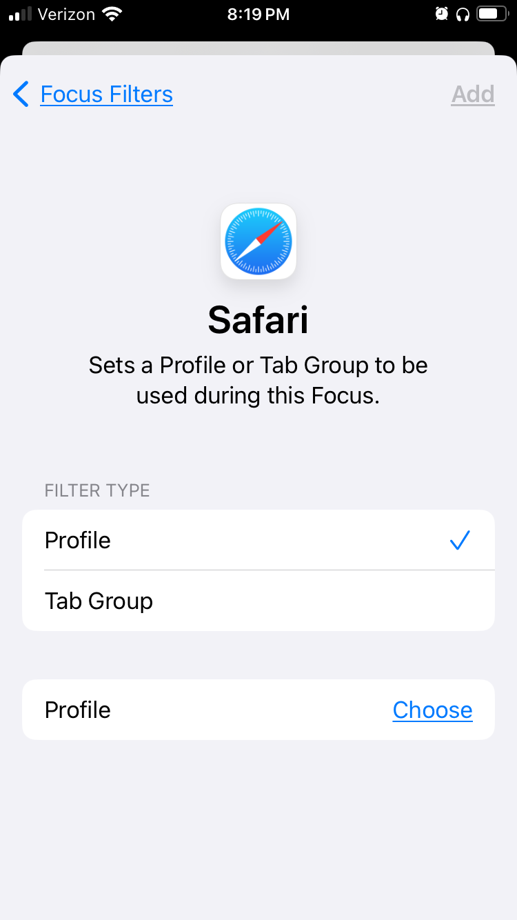 A settings screen on iPhone. It shows the focus filter for Safari with profile selected. 