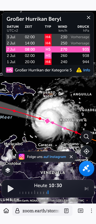 Screenshot ZoomEarth view on hurricane Beryl