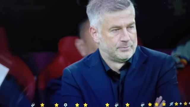 Eduard Iordanescu der Rumänien nach 2016 wieder an ein grosses Turnier führt könnte auch den Alec Baldwin look alike Werrbewerb gewinnen