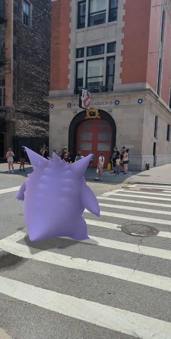 A Pokémon GO AR photograph of Gengar at the Ghostbusters' Hook and Ladder Firehouse.