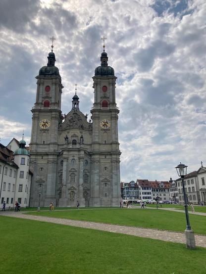 Die Stiftskirche St. Gallus und Otmar