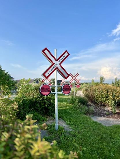 Le jardin de gare signe honte new bike path station