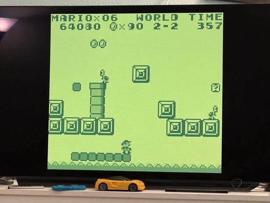 Super Mario Land being played on my OLED TV.