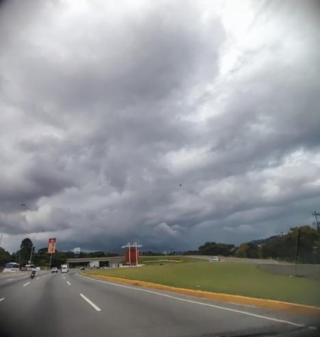 Caracas 2024🌧️🇻🇪