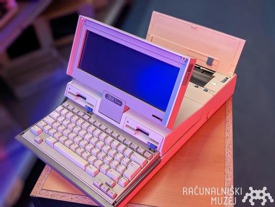 IBM PC Convertible (Model 5140) laptop