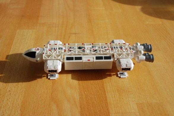 IMAI Space 1999 Eagle 1/110 scale model