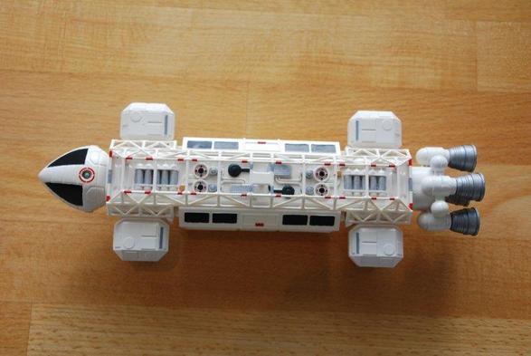 IMAI Space 1999 Eagle 1/110 scale model