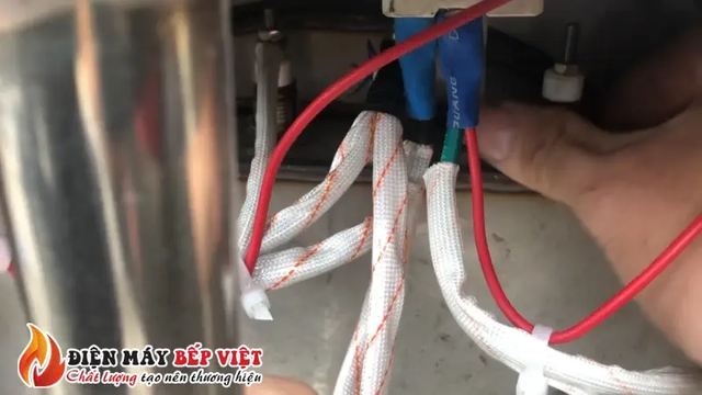 Hướng dẫn thay thanh nhiệt nồi nấu phở an toàn, đúng kỹ thuật