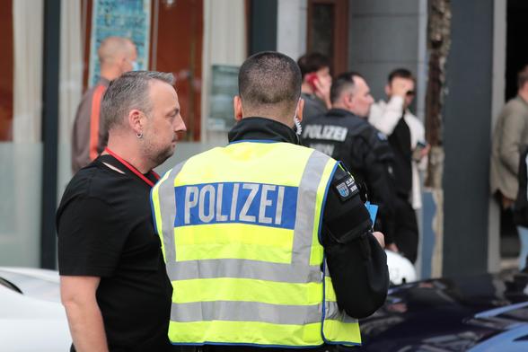 Auf dem Bild ist Claus Cremer zu sehen. 