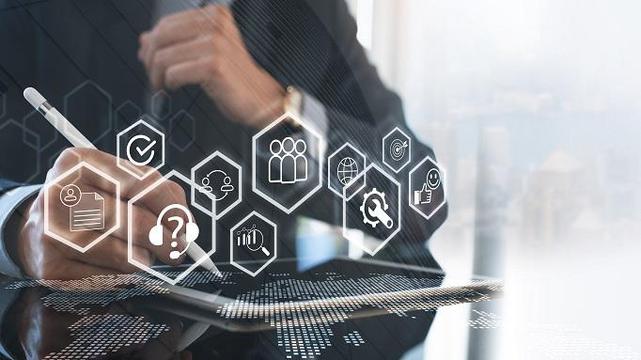Ultimate Guide to CRM Databases