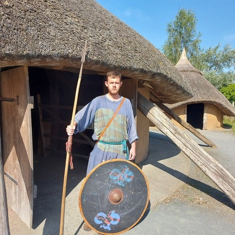 Ferrycarrig
Set on 14 hectares (36 acres), this intriguing living-history park traces the
region’s history from its earliest Stone Age settlements through the Celtic,
Viking, and Norman periods. The 16 historical sites feature re-creations of
castles, boats, homes, and the landscape during each period, bringing the
past off the pages of books and into three dimensions. Exhibits are handson, making this a great place for kids.
Off Dublin-Wexford Road (N11). A few miles west of Wexford off the N11 at
Ferrycarrig. % 053-912-0733. Admission: €7.50 ($9) adults, €6 ($7.20) students and
seniors, €4.25 ($5) children ages 13–16, €3.70 ($4.40) children ages 4–12. Open: Daily
9:30 a.m.–6:30 p.m. (last admission 5 p.m.); time subject to changes in the off season.
Suggested visit: About two hours.