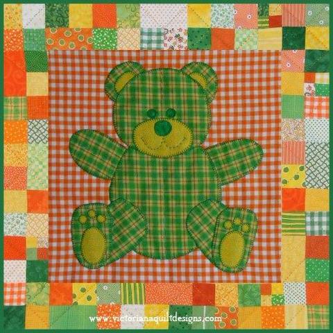 Teddy Bear baby quilt. 