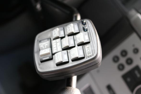 Photo de la télécommande du poste de conduite