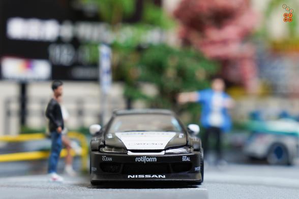 A front side of LB-Super Silhouette, Nissan Silvia S15 by Time Micro in 1:64 scale with 1:64 figures on AREA 164