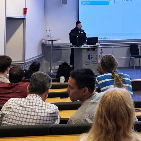 Adám Brudzewsky presenting at Dyalog '24