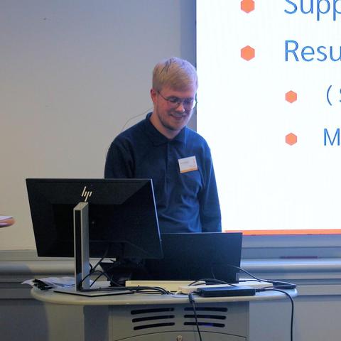 Peter Mikkelsen presenting at Dyalog '24