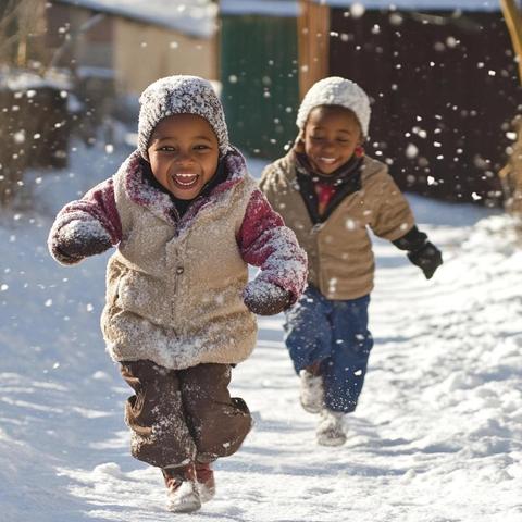 It's snowing in South Africa!!! Have you experienced snow in your area? Let us in comments with your area and share pics!  #SouthAfrica #Snow #SnowInSouthAfrica #KZN #WhatHappenedToSummer #ItsWinterAgain #StaySafe #ItsColdOutThere #Snow2024