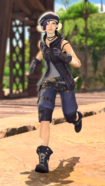 Berin Rinrin running along a street, smirking at something off-sceen. She is wearing a dark purple outfit consisting of a newsboy hat, a sleeveless vest, half-pants, gloves and sturdy boots.