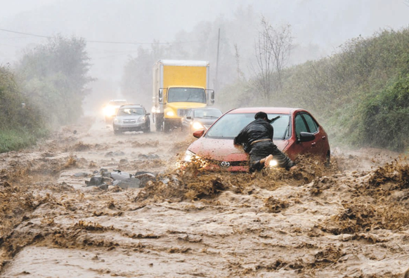 JonATHAn DRAkE/REuTERS