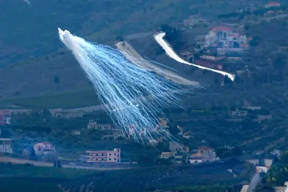 White phosphorous over Kfar Kila border village, November 22, 2023