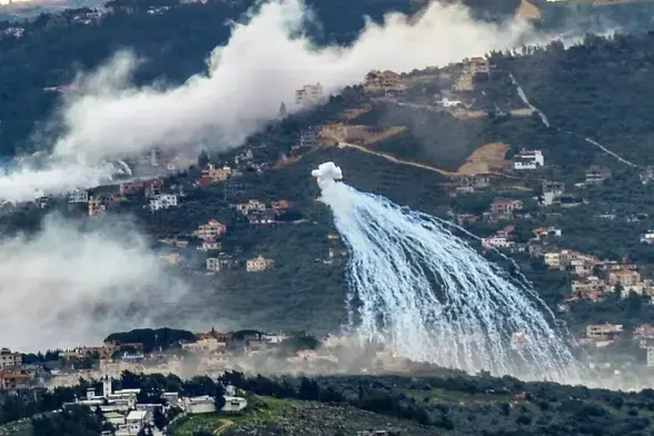 White phosphorous over Kfar Kila border village, January 31, 2024