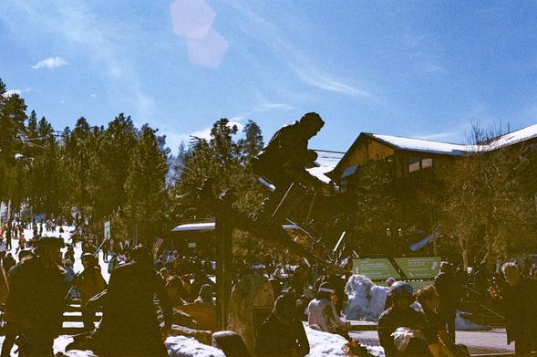 Ski statue at a ski resort