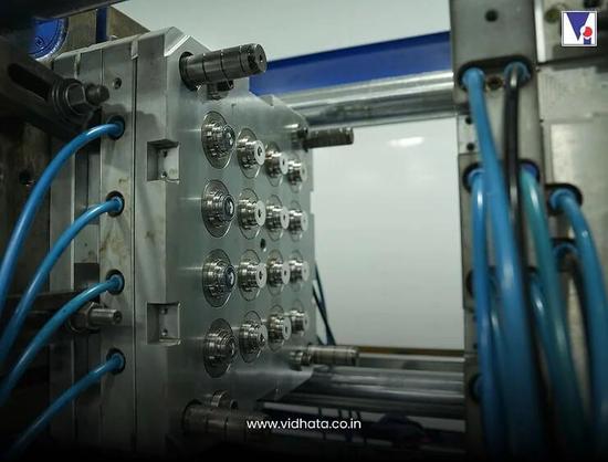 How Does Temperature Control Affect the Quality of Injection Moulded Plastics?