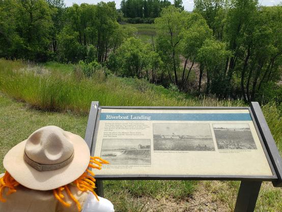 Ranger Sarah learns that Fort Union's busy deep-water landing was located just below in front of her.