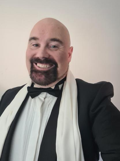 Actor Matt Whitfield looking handsome in a tux