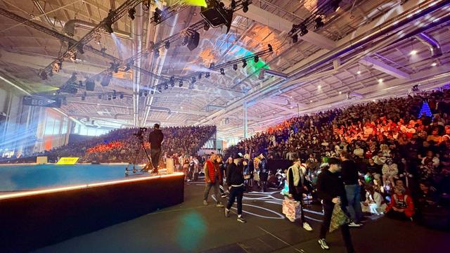 Ein Blick auf die Main Stage der Polaris Convention 2024 in Hamburg