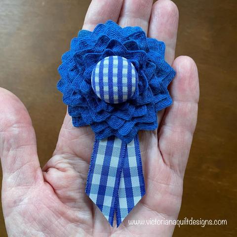 Blue & white mini rosette.