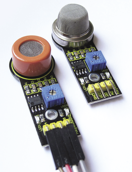 photo of MQ2 and MQ3 gas sensors measure the CO2 concentration as the change in the resistance on a metal oxide layer