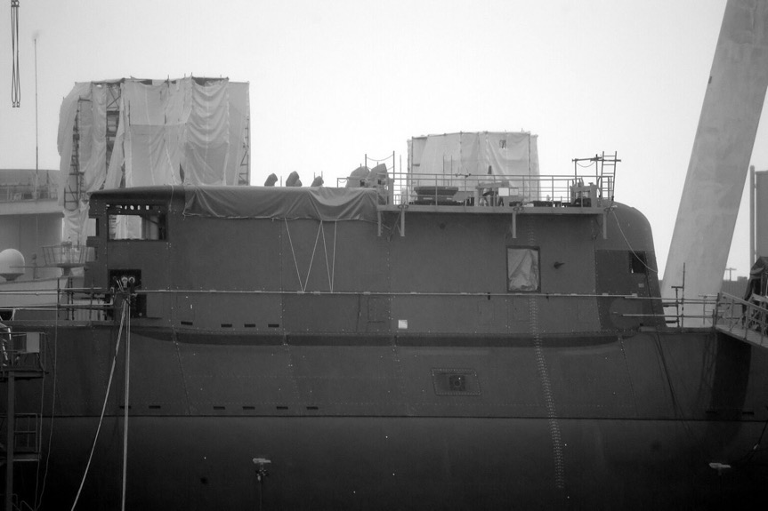 The Israeli military submarine INS Drakon seen being worked on at the ThyssenKrupp Marine Systems (TKMS) yard in Kiel, Germany in 2023. Photos credit: Marco Kuntzsch/Wikimedia Commons