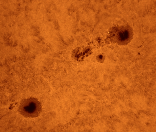 The Sun in H-Alpha light. the chromosphere. The active regions 3790 and 3792

https://astrob.in/b61fot/0/

https://telescopius.com/pictures/view/205067/sun/ar-3790-and-ar-3792-in-h-alpha-light-656-33-nm-21-/by-simotranquilli

