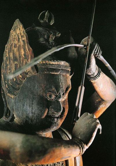 Tenkyu Aizen Statue (Aizen Myōō (#AizenMyōō)), Hoko-ji, Yamanashi Prefecture, #Japan. The temple is said to have been founded by Yoshisada Yasuda, who achieved great success in the Genpei War, to commemorate his victory at the Battle of Ichinotani. After Yoshinada's death, the local Kai-Genji clan protected the principal image and passed it on to future generations. It is the oldest Aizen Myōō (#AizenMyōō) statue in #Japan, and its distinctive body is called Tenkyumi Aizen.
#BuddhistArt #Buddhism