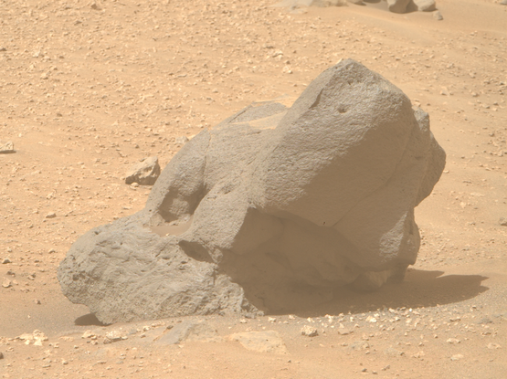 The OP rock in Mastcam colours