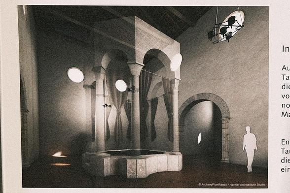 Reconstruction of the interior of the baptistery. Columns supporting a canopy and used to attach curtains probably stood on the cantilevered side walls of the baptistery. It can be assumed that the masonry, which still exists today, was clad with precious material. The steps opposite each other, which enabled the person being baptized to pass through the piscina from one side to the other, are decisive for its interpretation as a Christian baptistery.