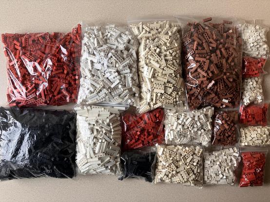 2Kg of sorted Modulex parts, bagged up by type and colour